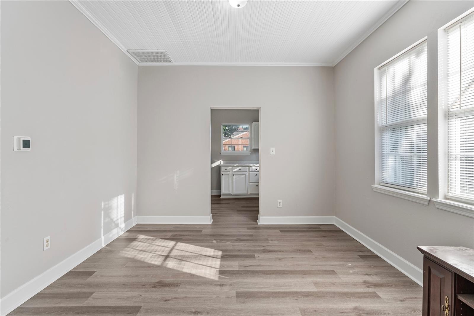 Image 3 of 10 For 617 57th Street