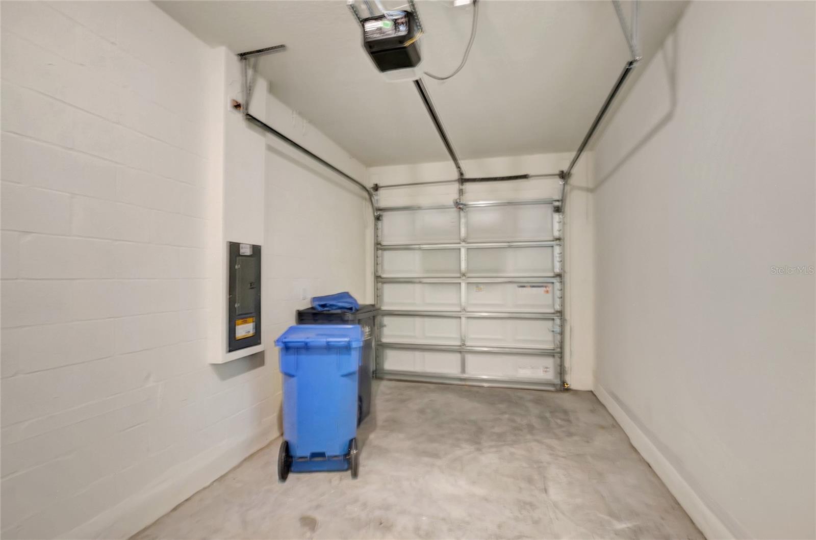 Image 20 of 21 For 9279 Rock Harbour Way