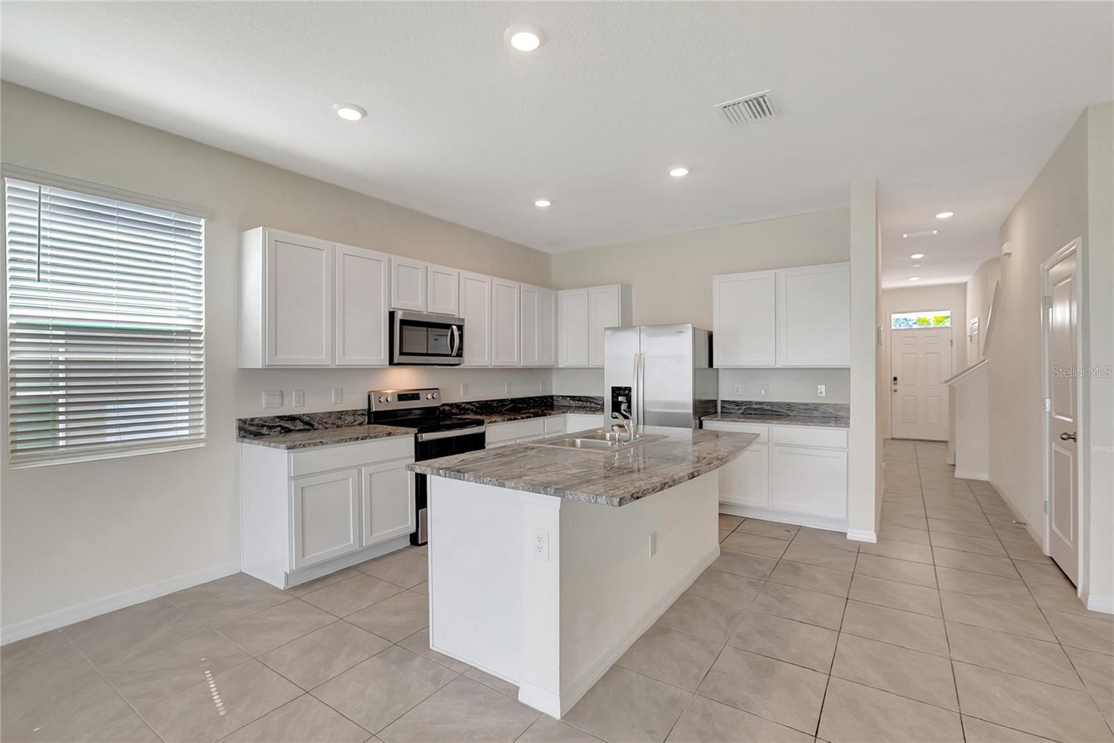 Image 6 of 21 For 9279 Rock Harbour Way