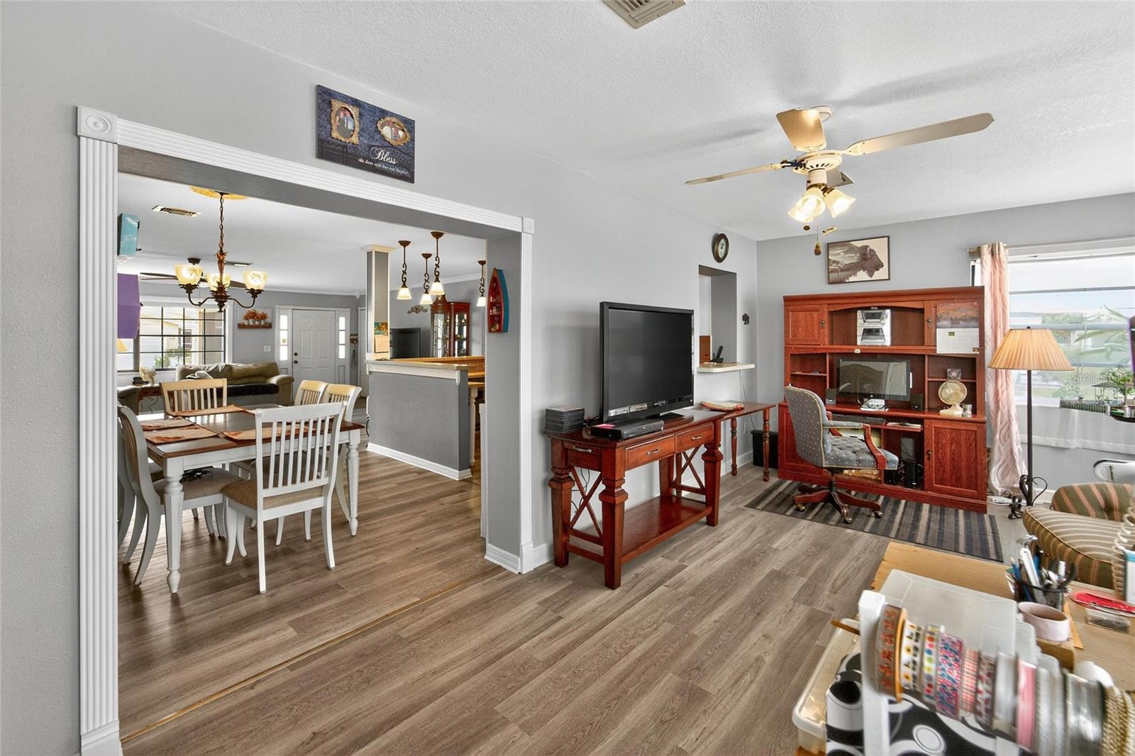 Image 21 of 63 For 645 Fort Duquesna Drive