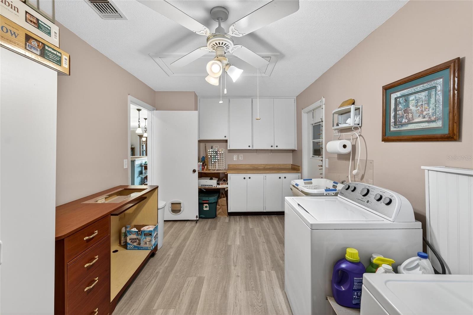 Image 31 of 63 For 645 Fort Duquesna Drive
