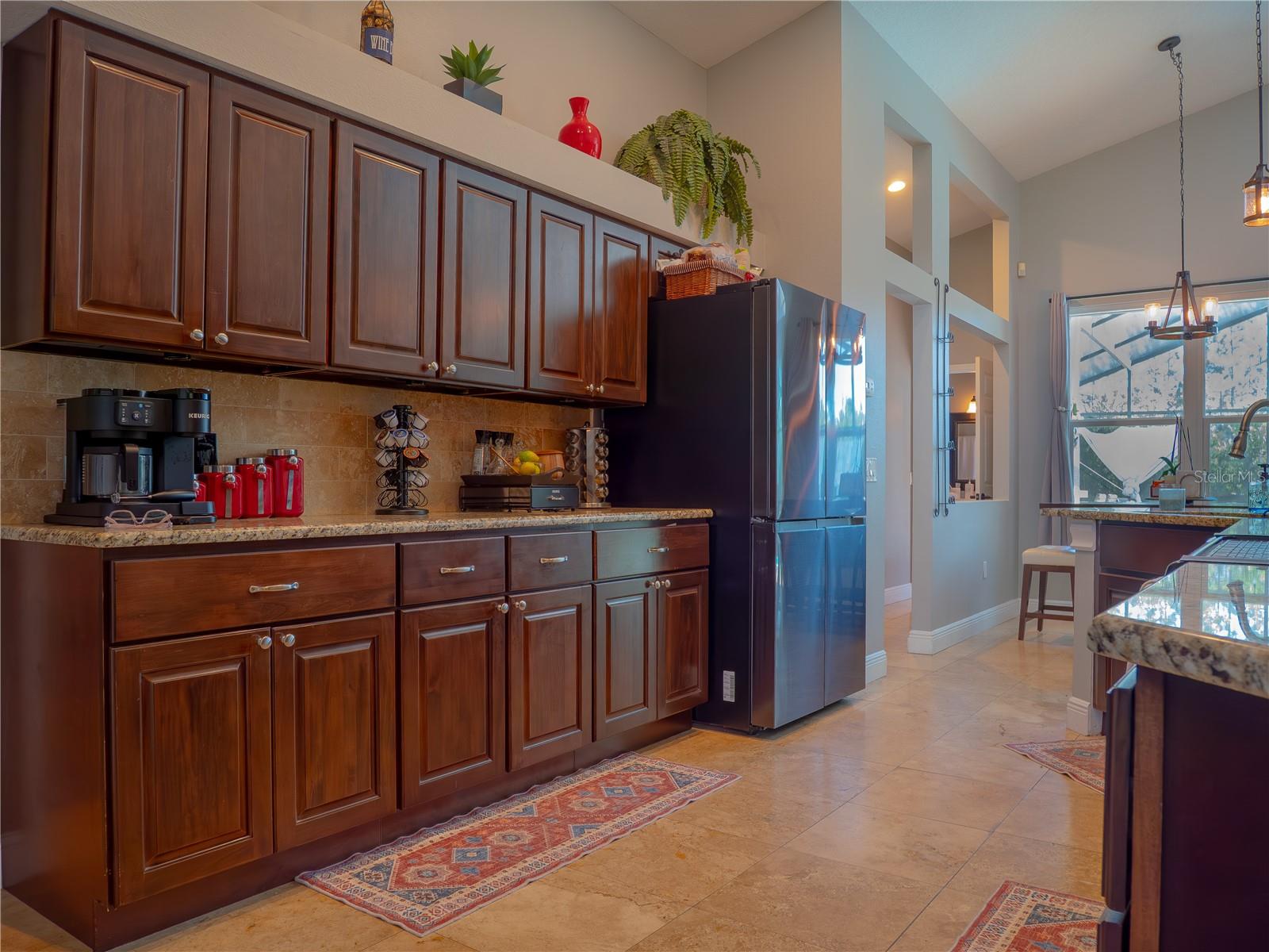 Listing photo id 9 for 18505 Avocet Drive