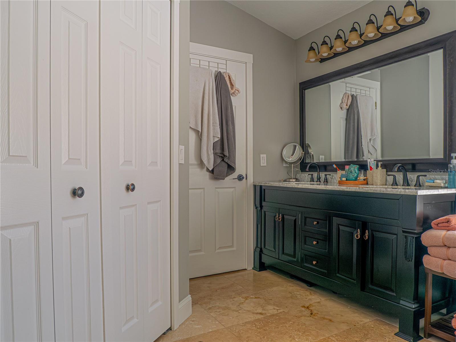Listing photo id 23 for 18505 Avocet Drive