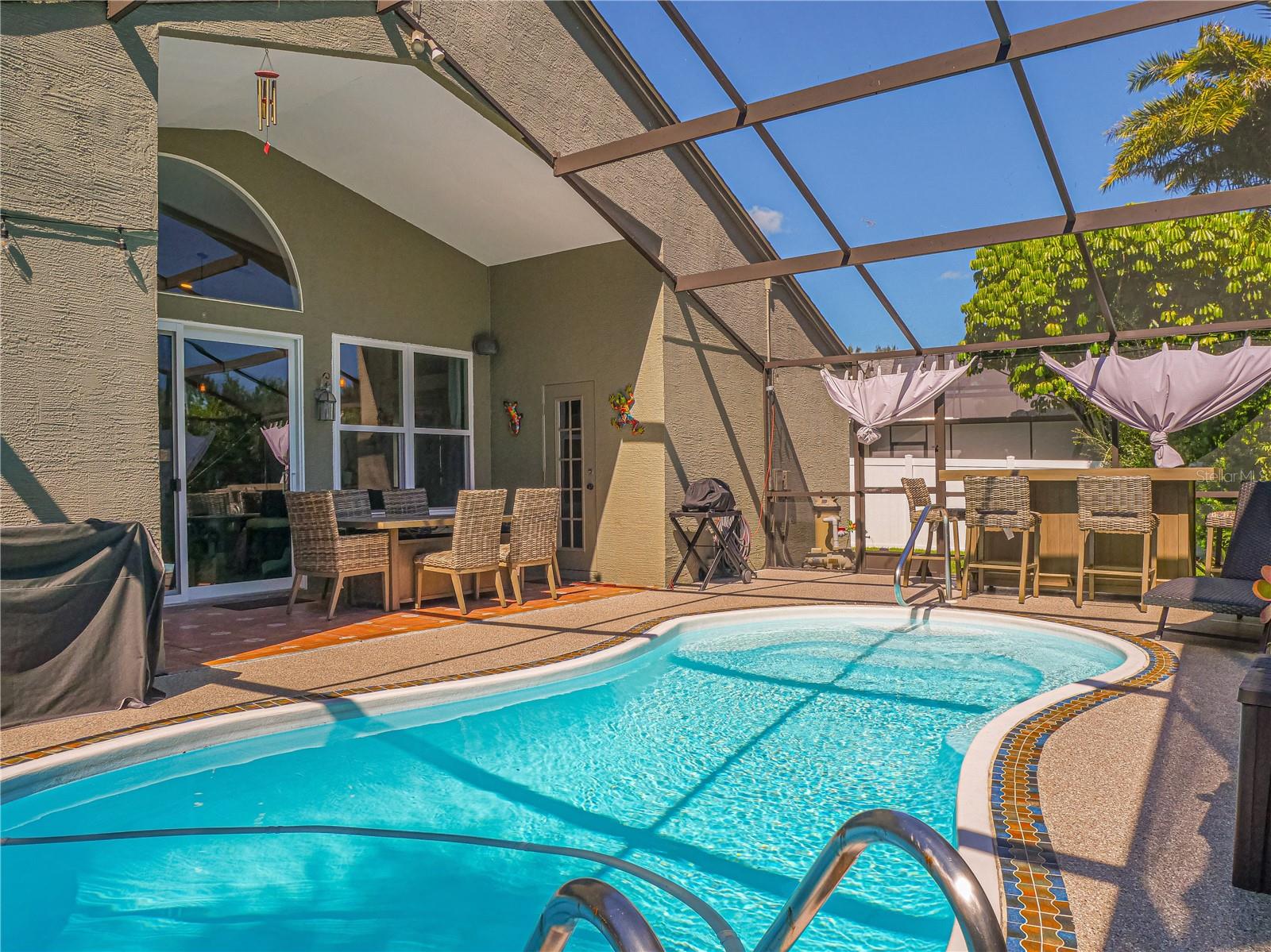Listing photo id 25 for 18505 Avocet Drive