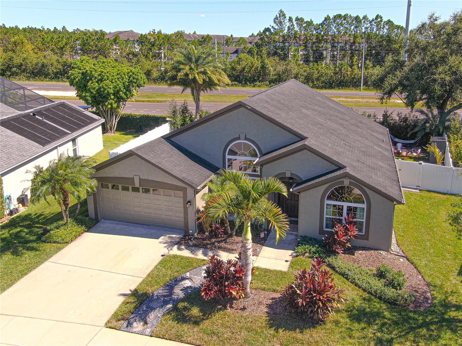 Listing photo id 3 for 18505 Avocet Drive