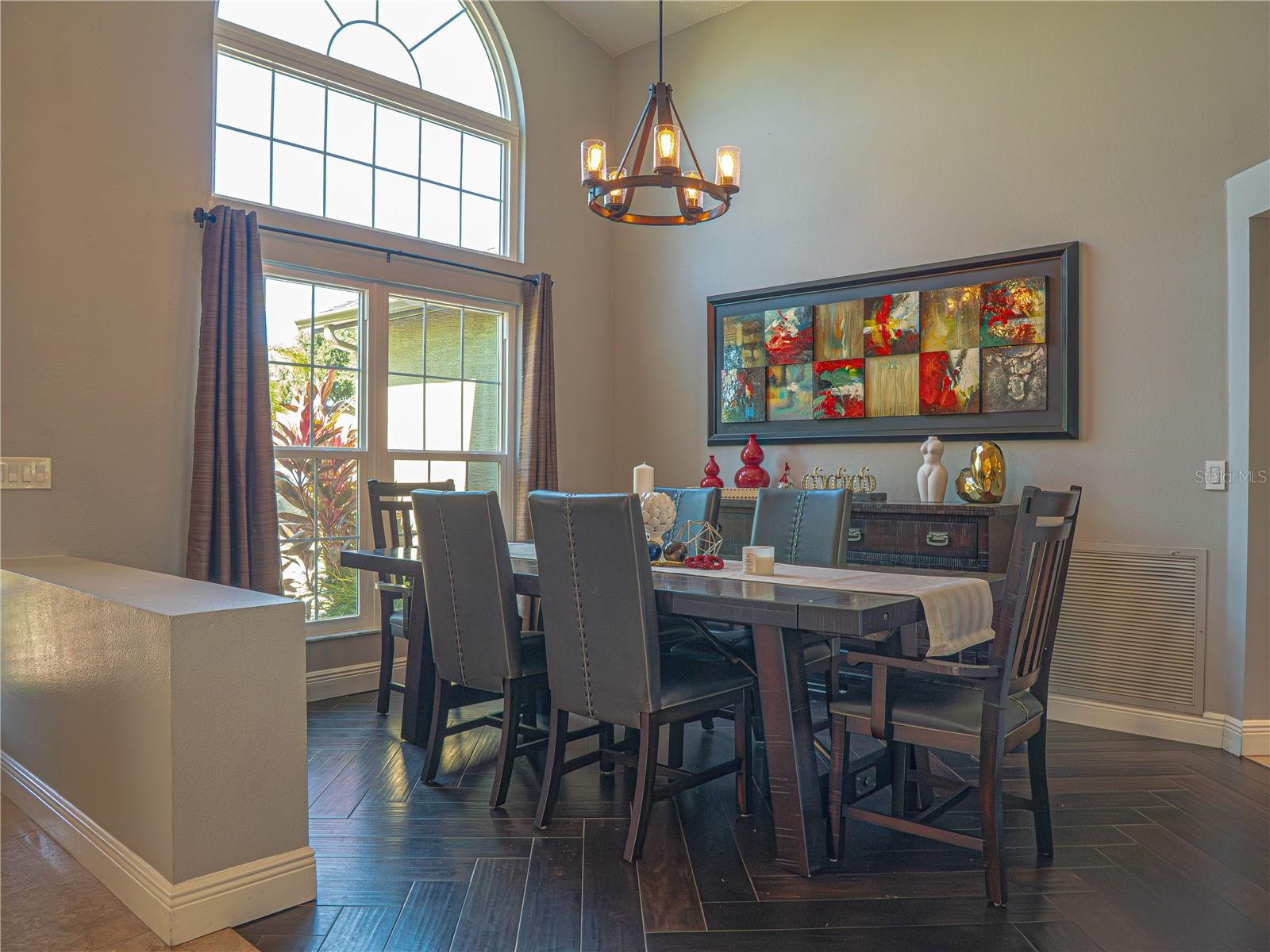 Listing photo id 7 for 18505 Avocet Drive