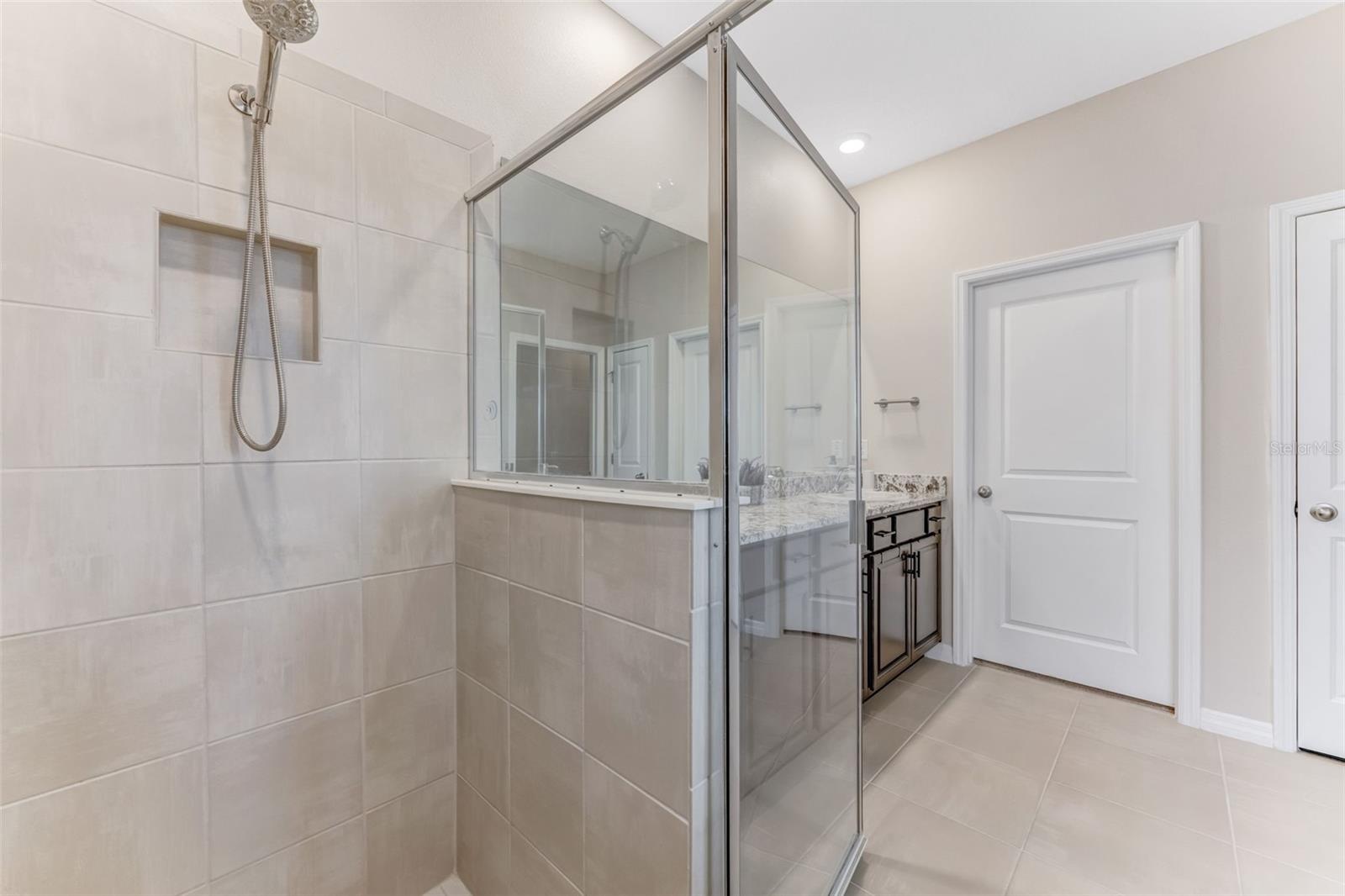 Image 32 of 73 For 13016 Willow Grove Drive