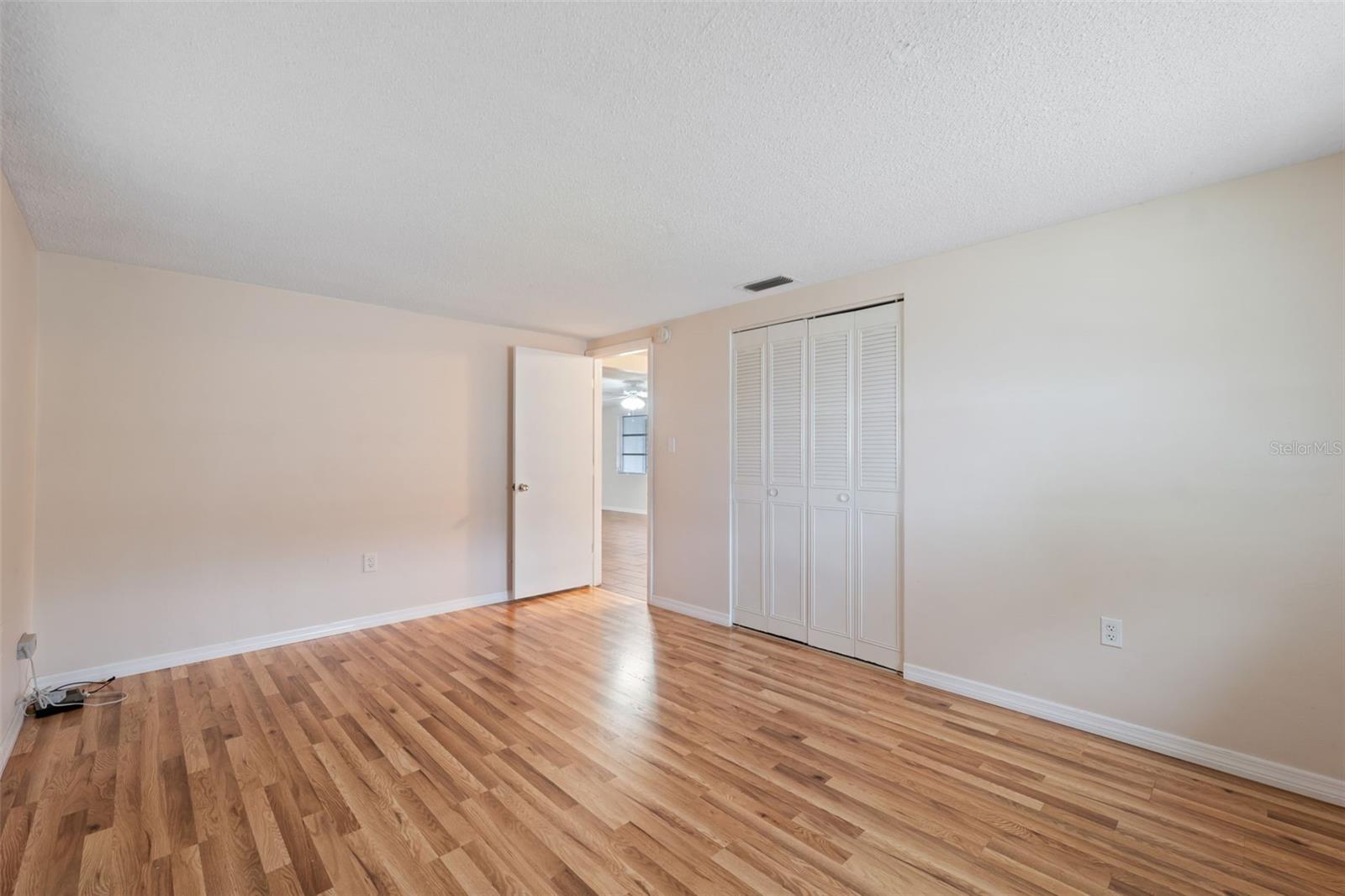 Image 23 of 35 For 10315 Pastel Lane
