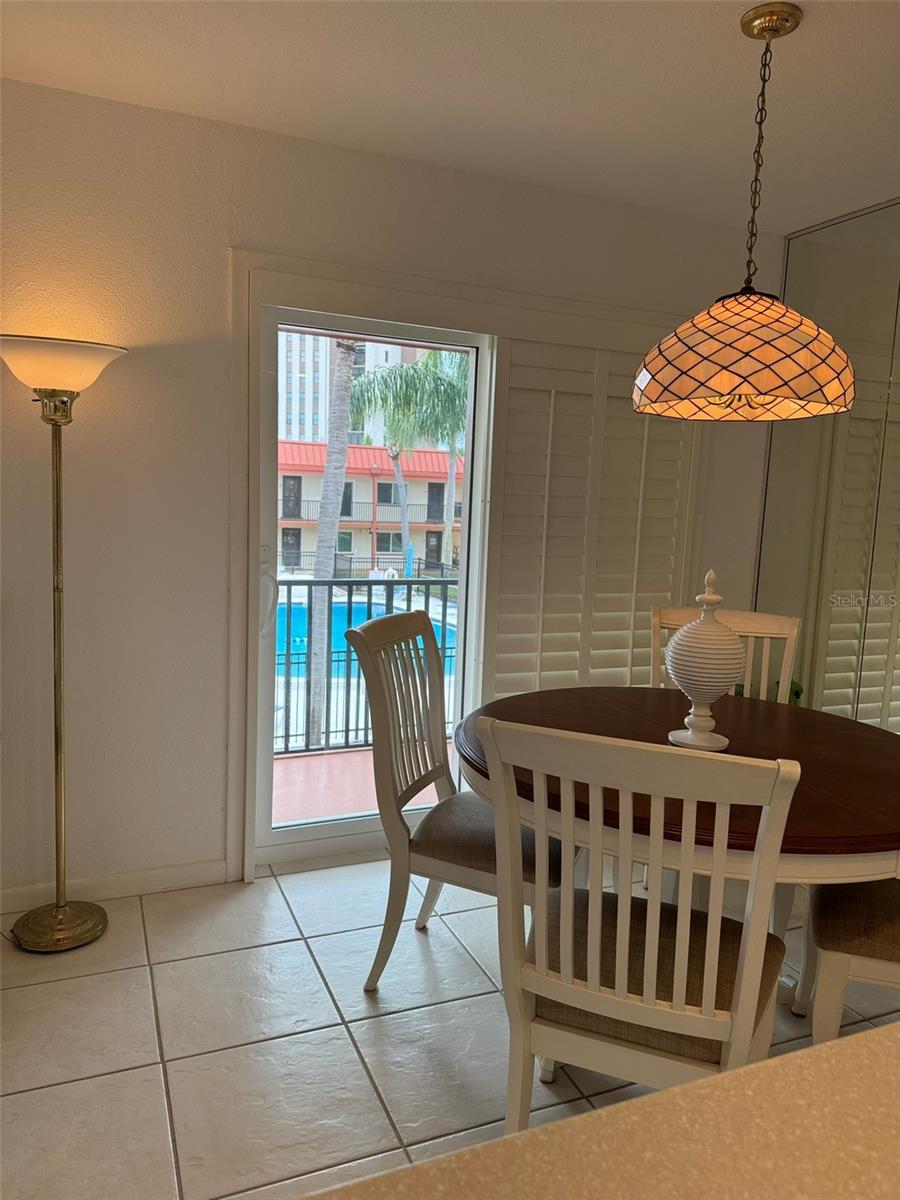 Image 8 of 37 For 10369 Paradise Boulevard 58