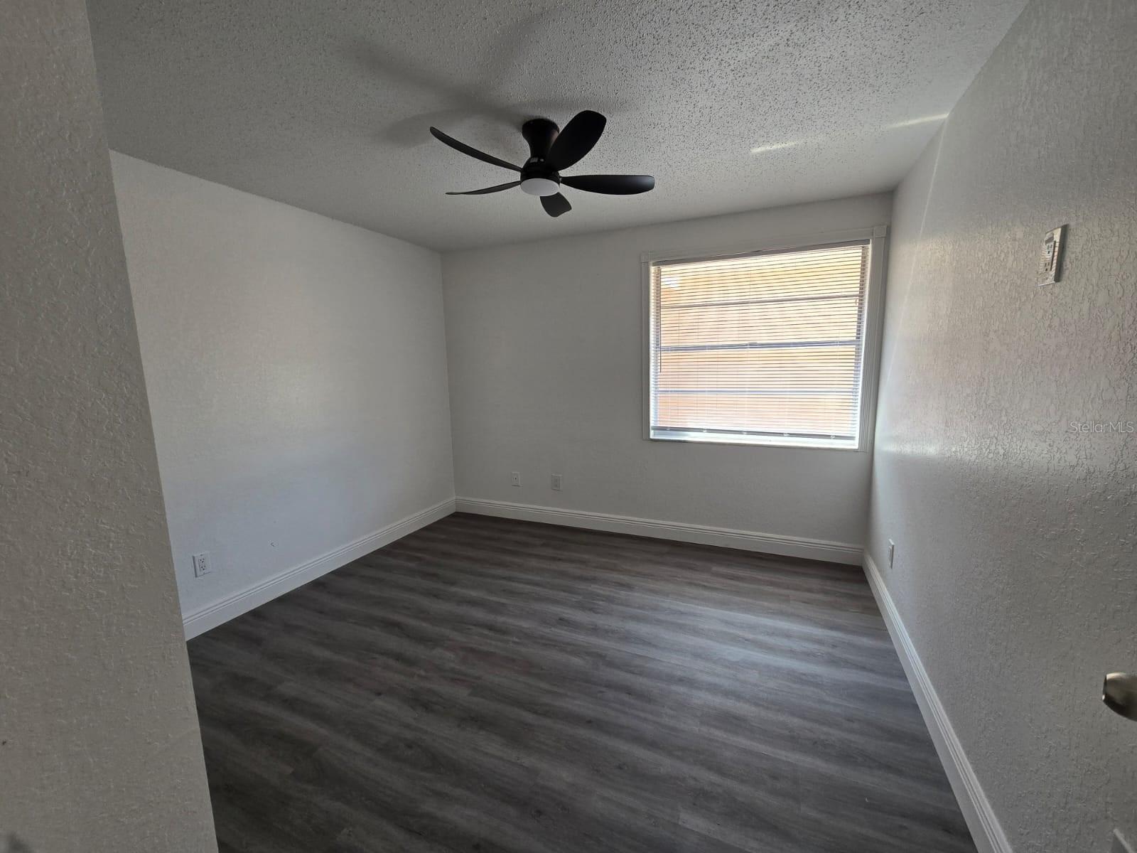 Image 15 of 43 For 7517 Brookhaven Court