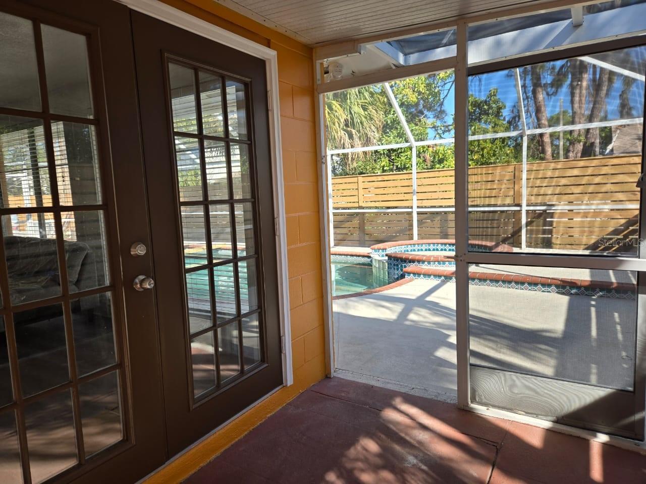 Image 20 of 43 For 7517 Brookhaven Court