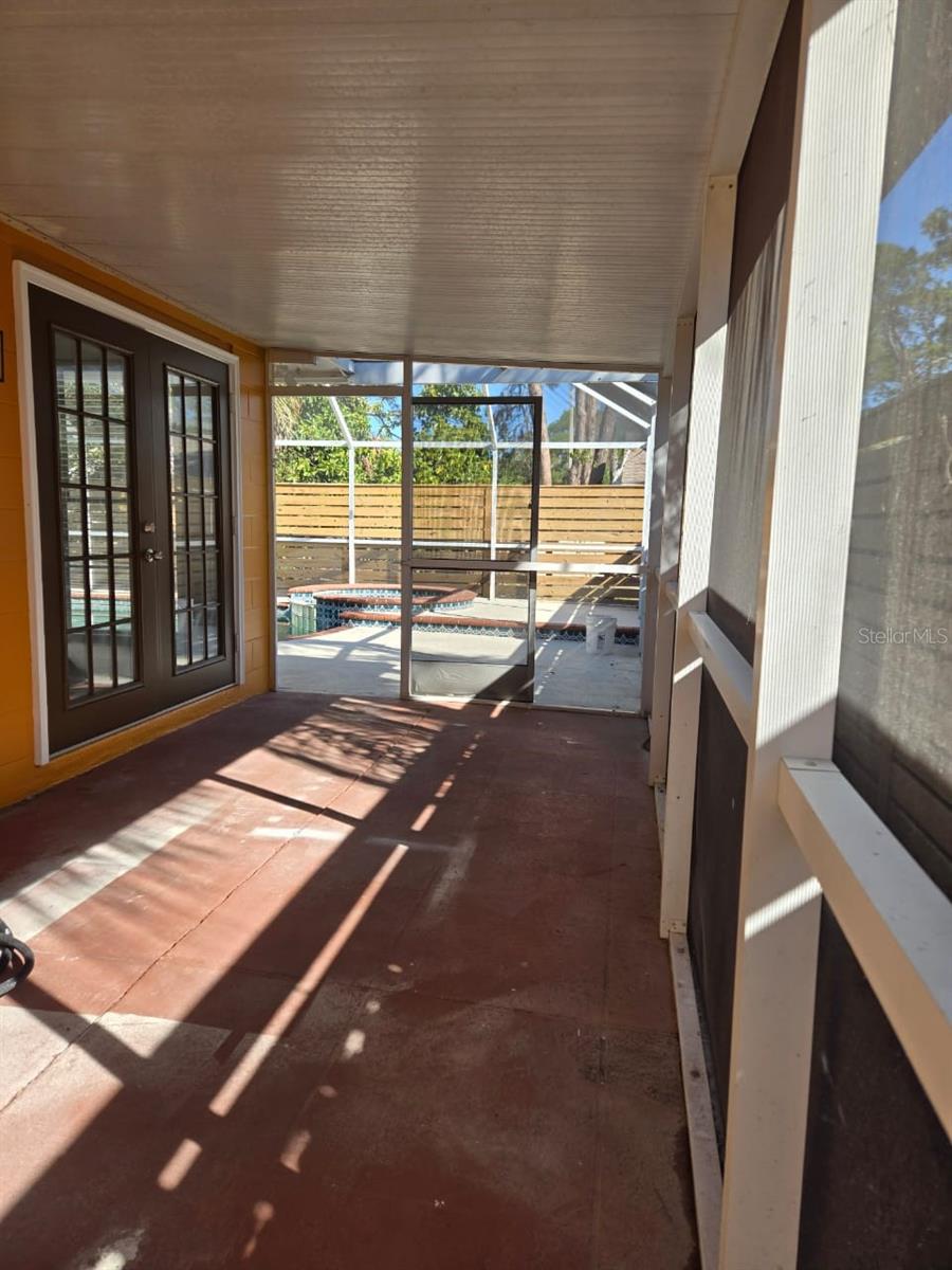 Image 21 of 43 For 7517 Brookhaven Court