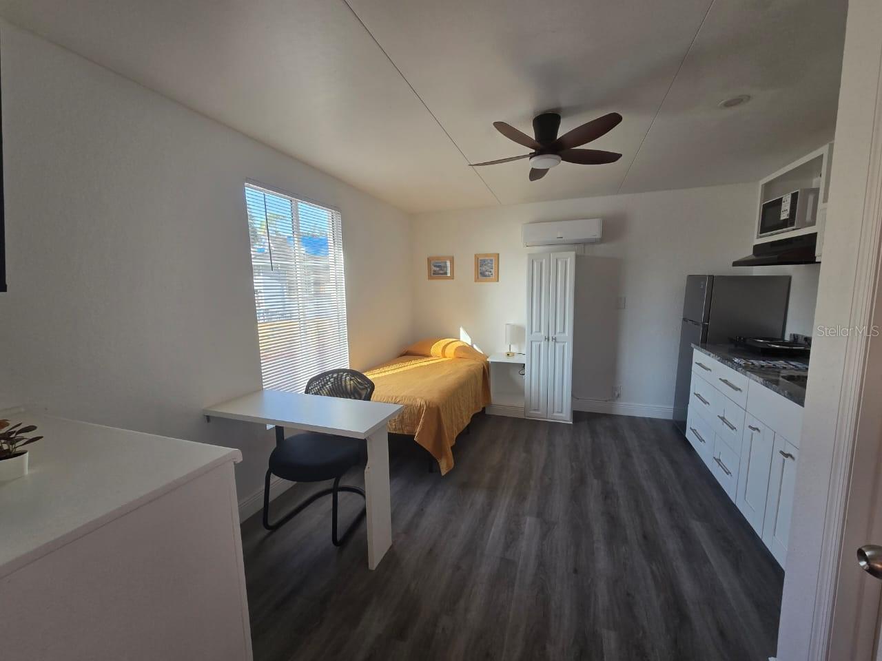 Image 24 of 43 For 7517 Brookhaven Court