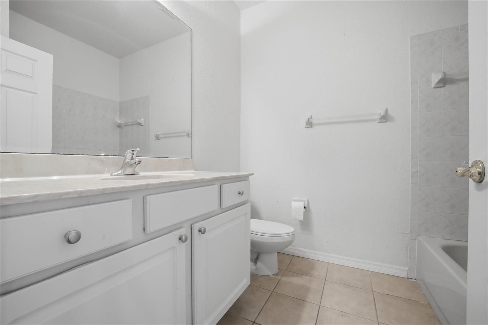 Image 32 of 47 For 3403 10th Lane W