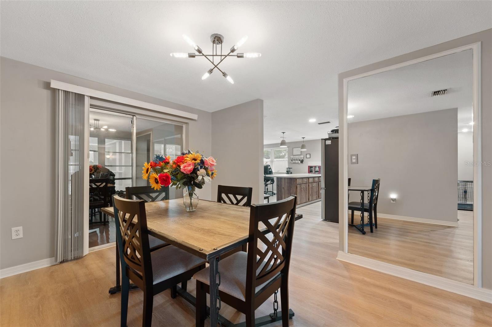 Image 10 of 41 For 7517 Scottie Drive