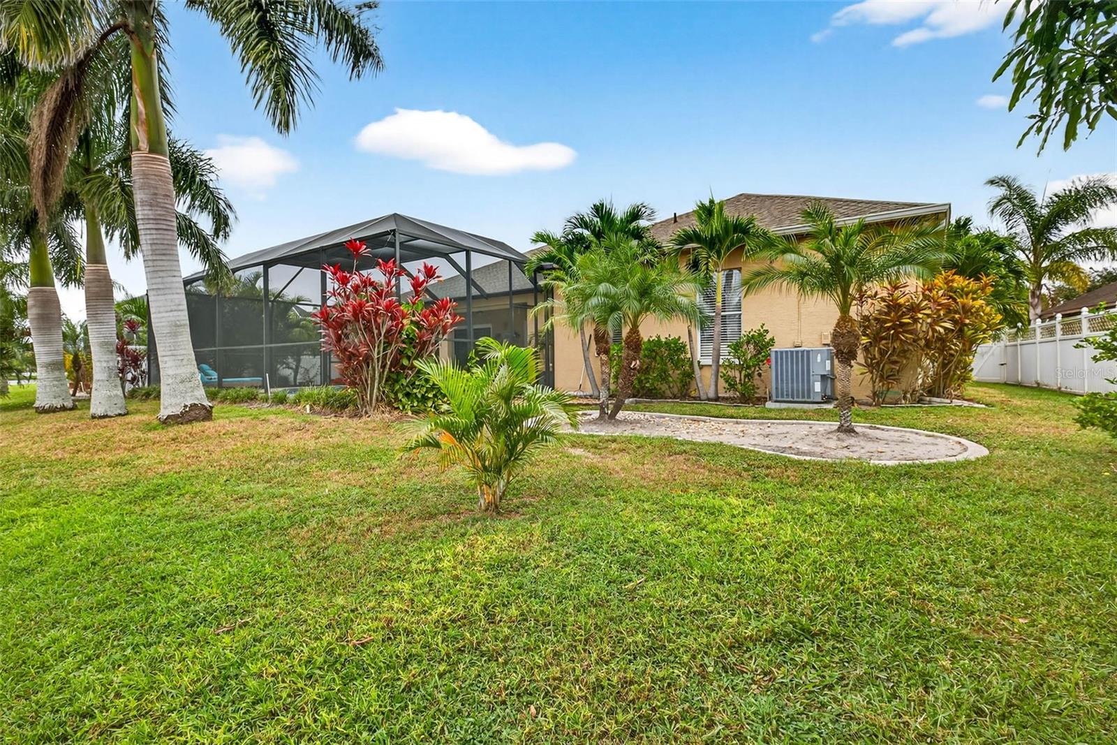 Image 38 of 64 For 9242 Estate Cove Circle