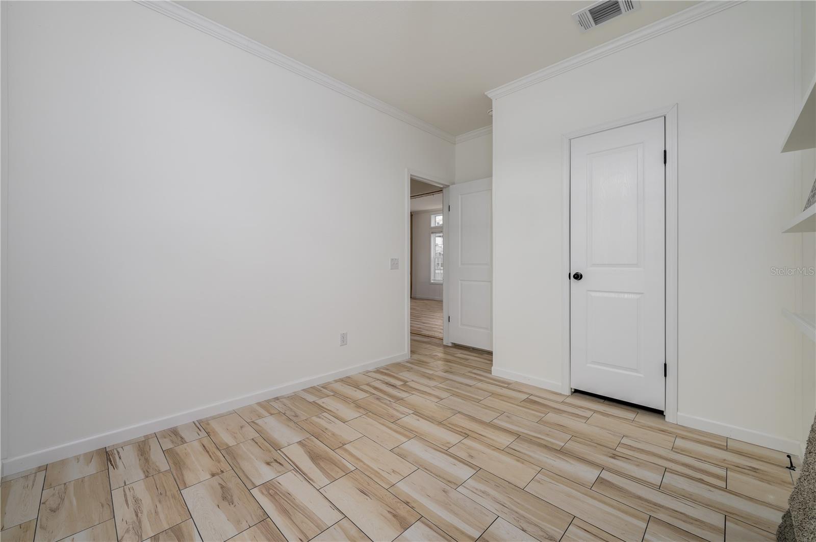 Image 20 of 22 For 9619 Gary Street