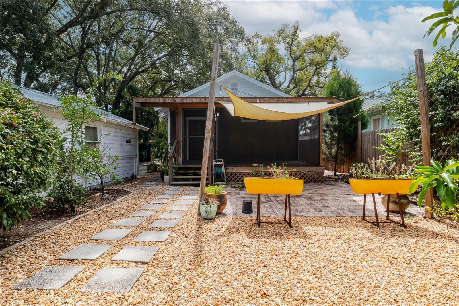 Image 28 of 37 For 506 North Street