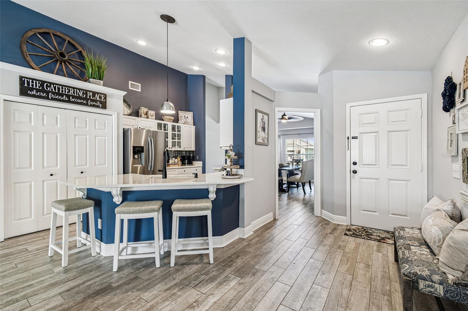 Image 8 of 54 For 9844 Riverchase Drive