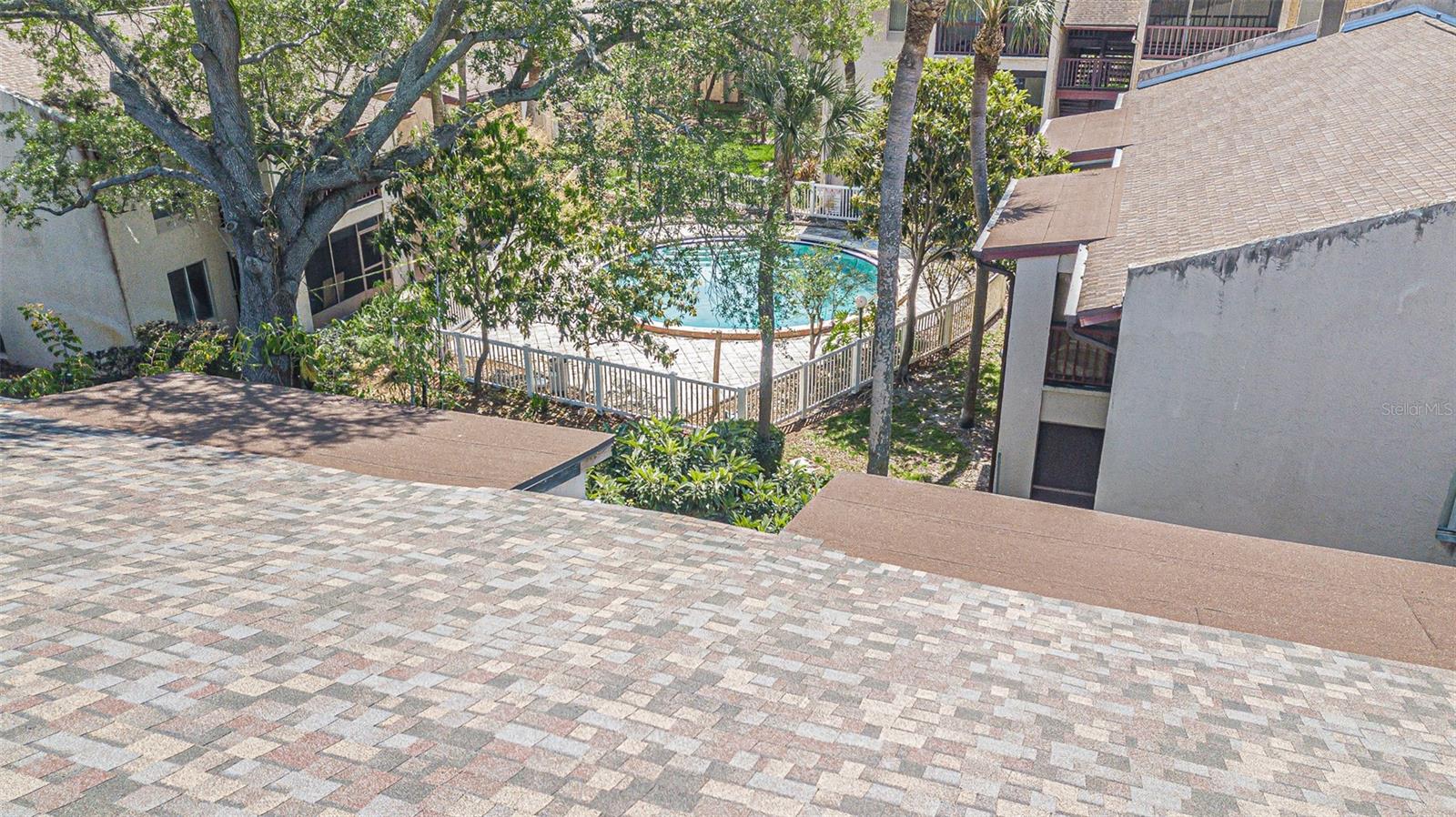 Image 4 of 28 For 8602 Champlain  87