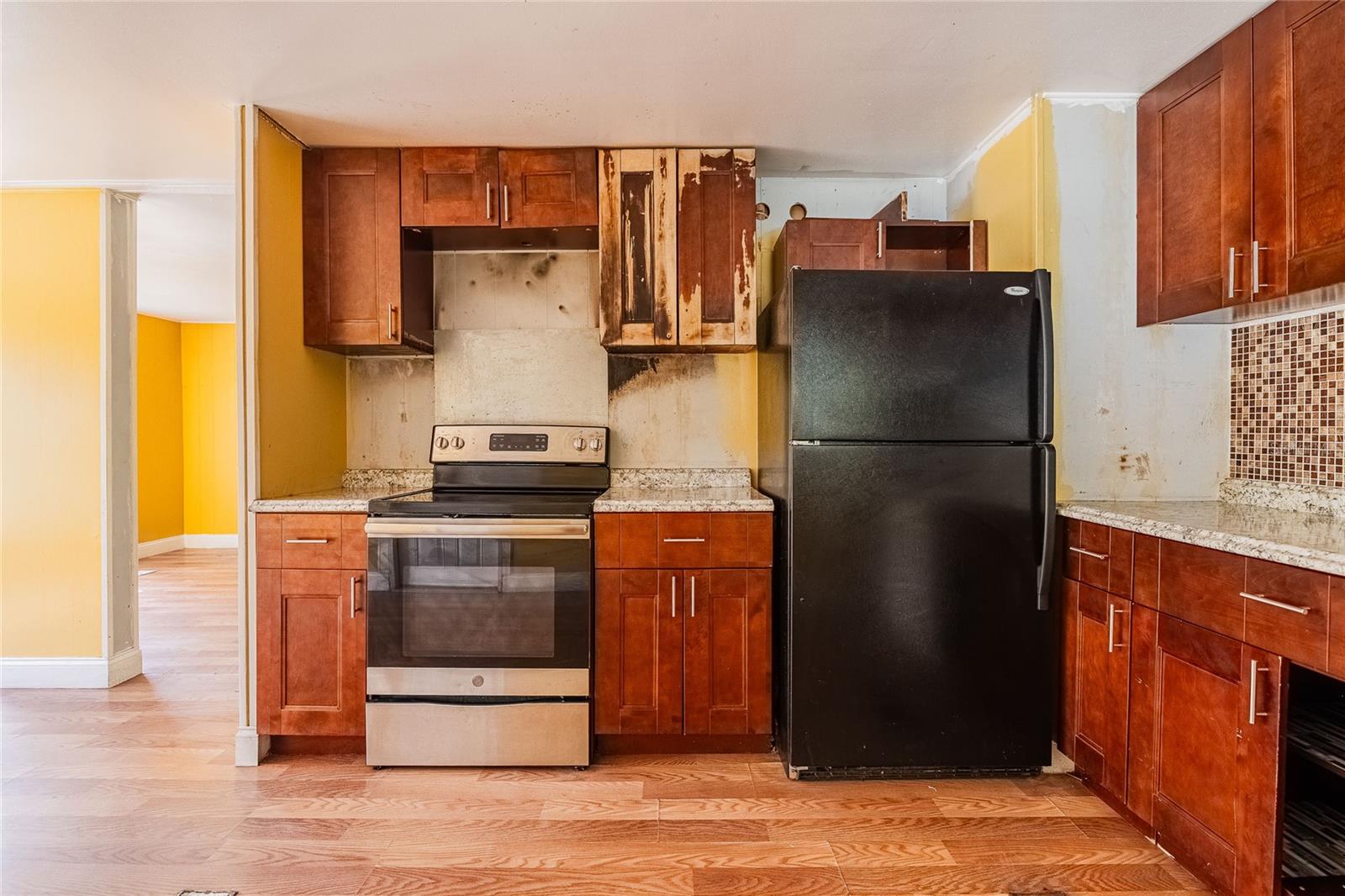 Image 14 of 28 For 5850 Red Fox Drive