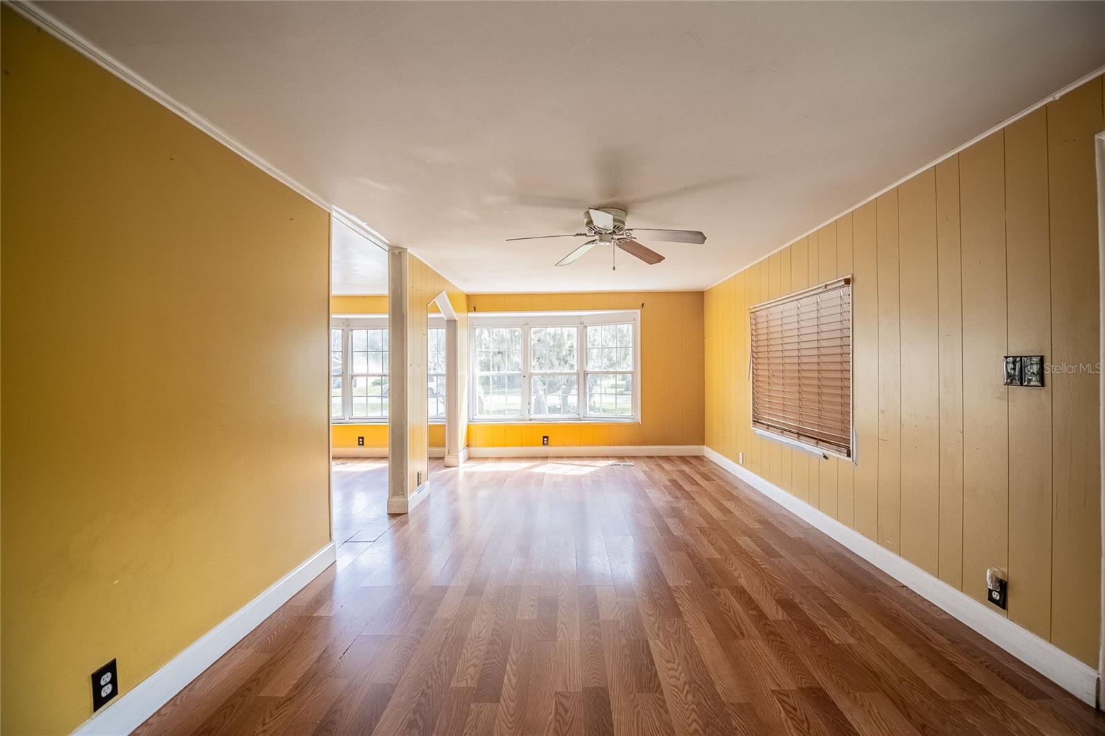 Image 17 of 28 For 5850 Red Fox Drive