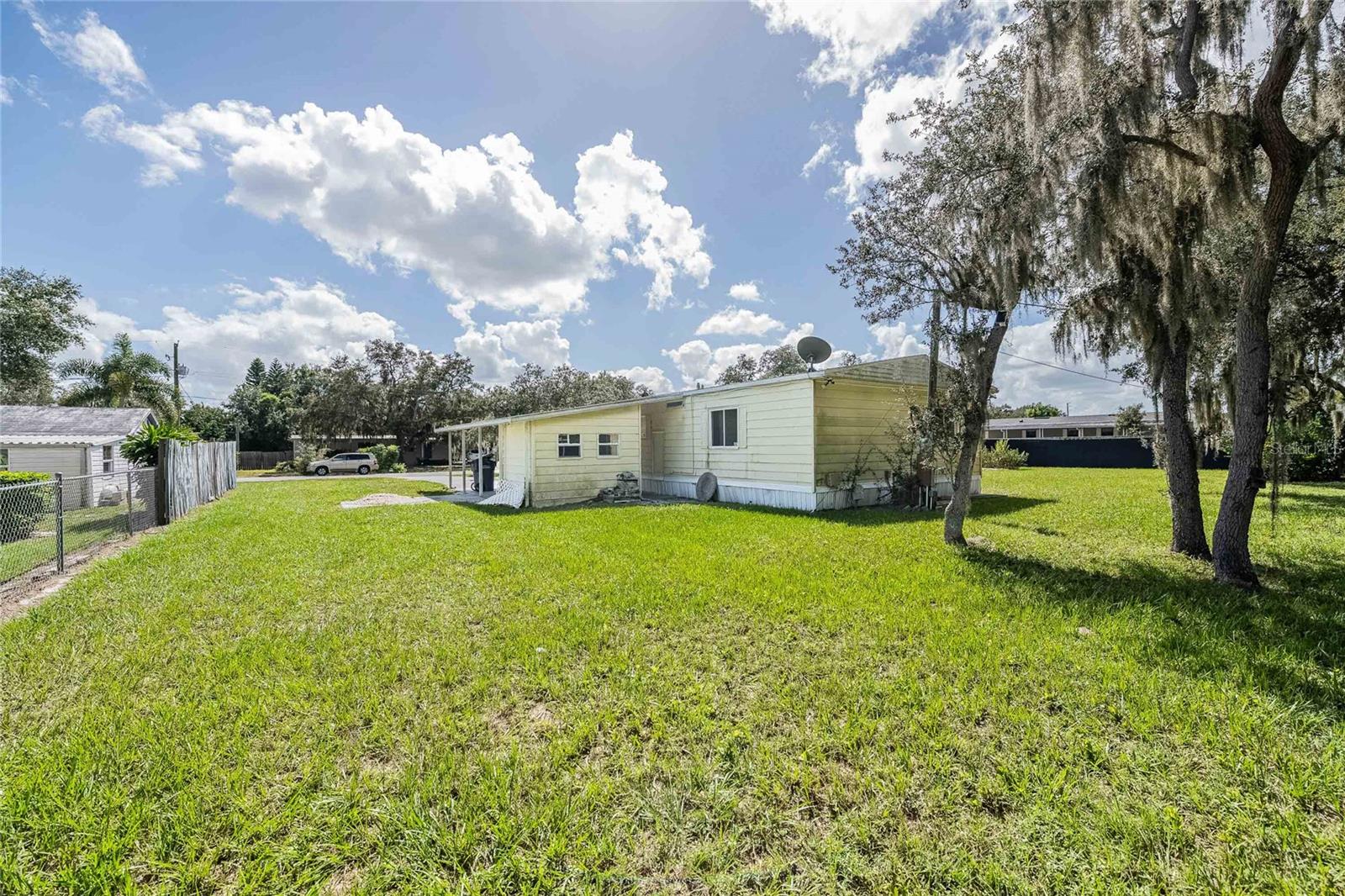 Image 23 of 28 For 5850 Red Fox Drive