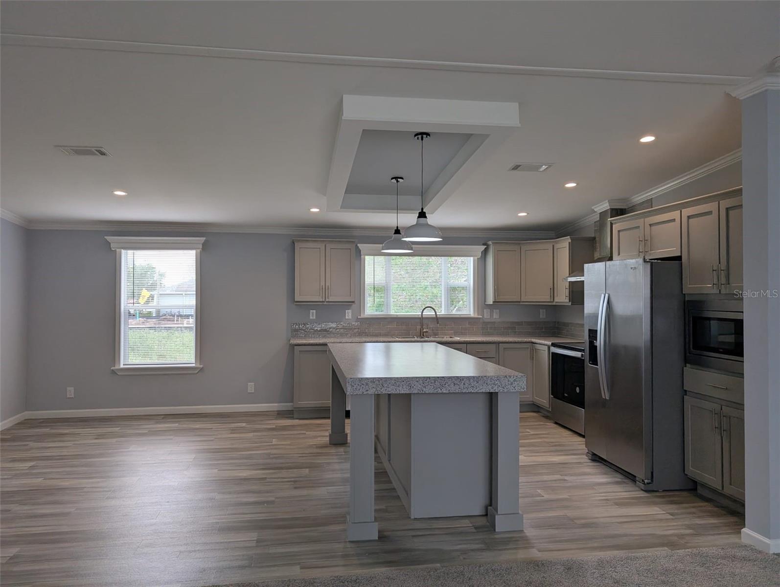 Image 13 of 34 For 15591 Charmwood Drive