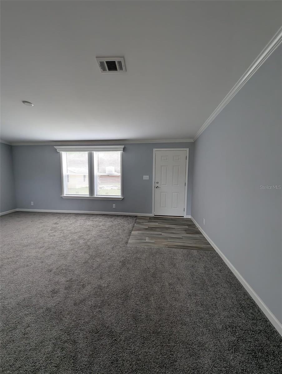 Image 4 of 34 For 15591 Charmwood Drive