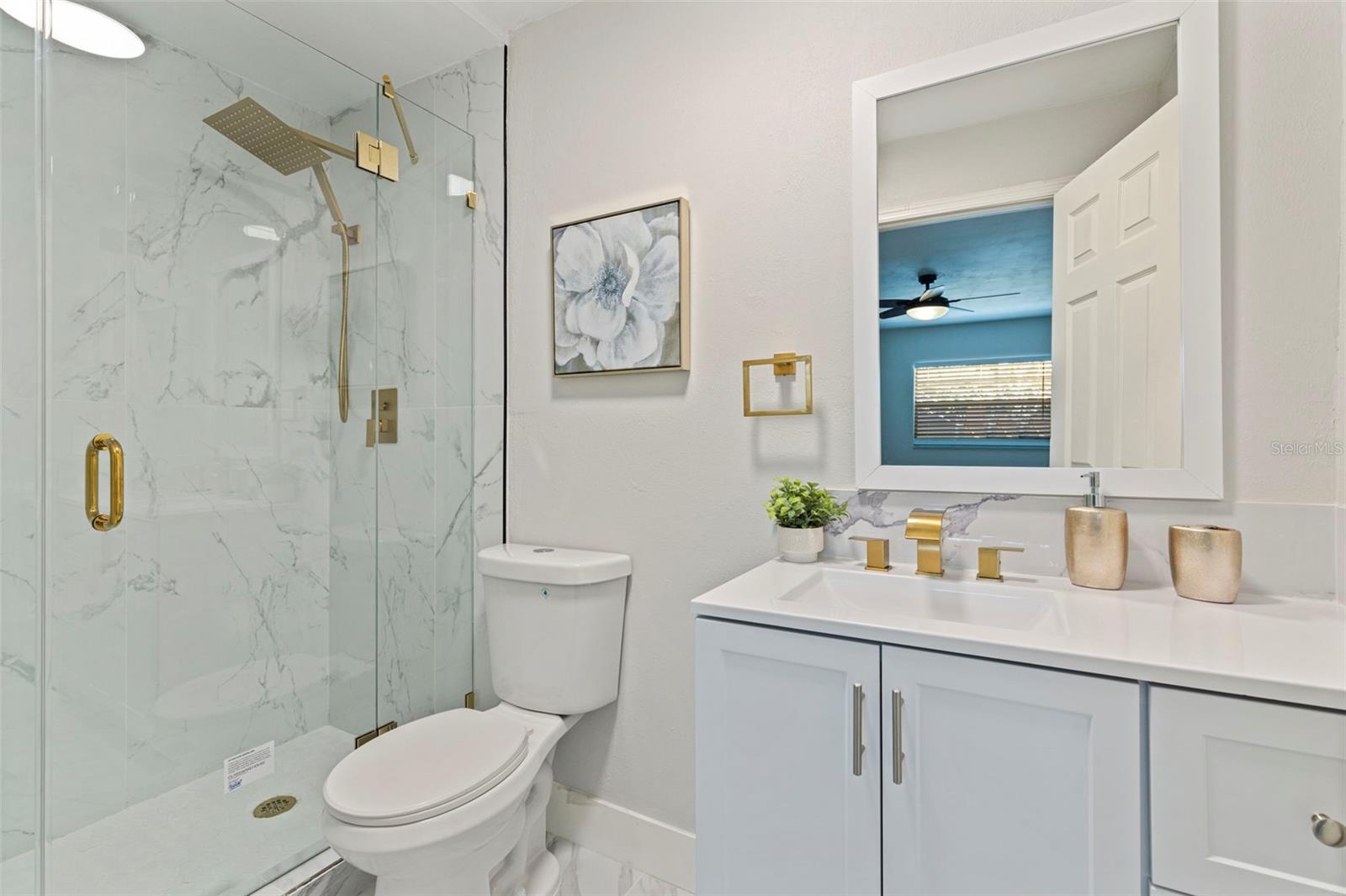 Image 22 of 41 For 834 Riverside Drive