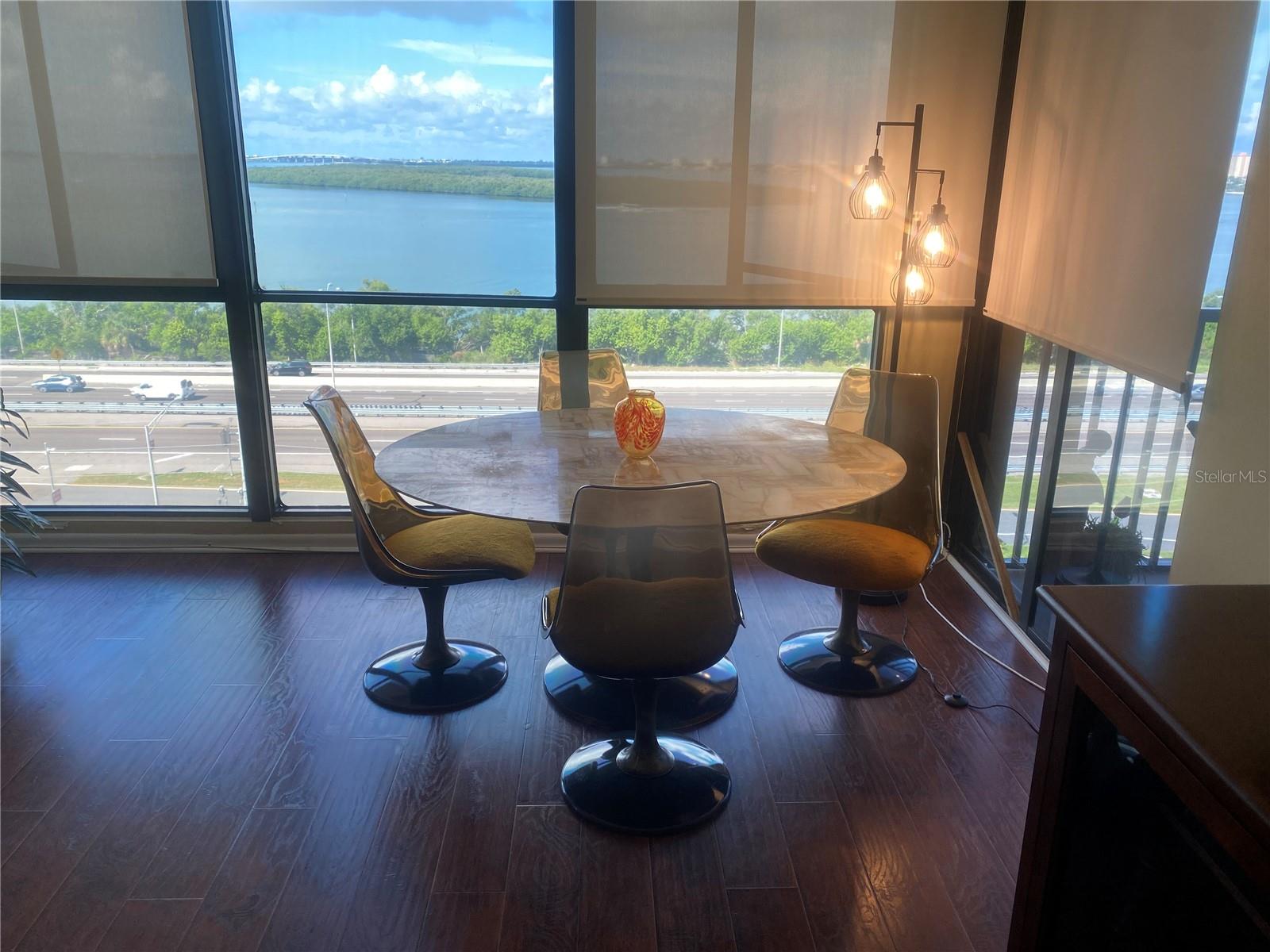 Image 12 of 89 For 7100 Sunshine Skyway Lane S 906
