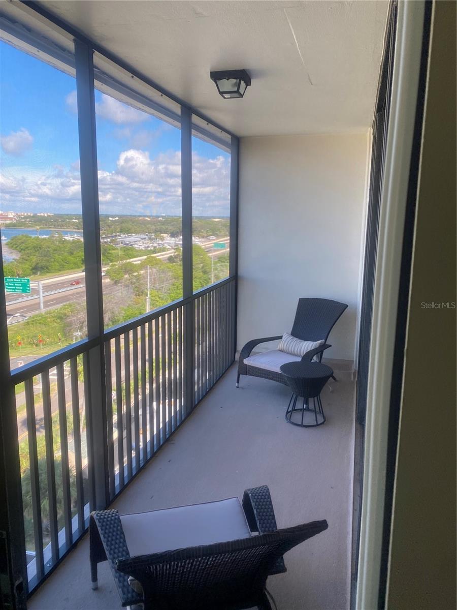 Image 30 of 89 For 7100 Sunshine Skyway Lane S 906
