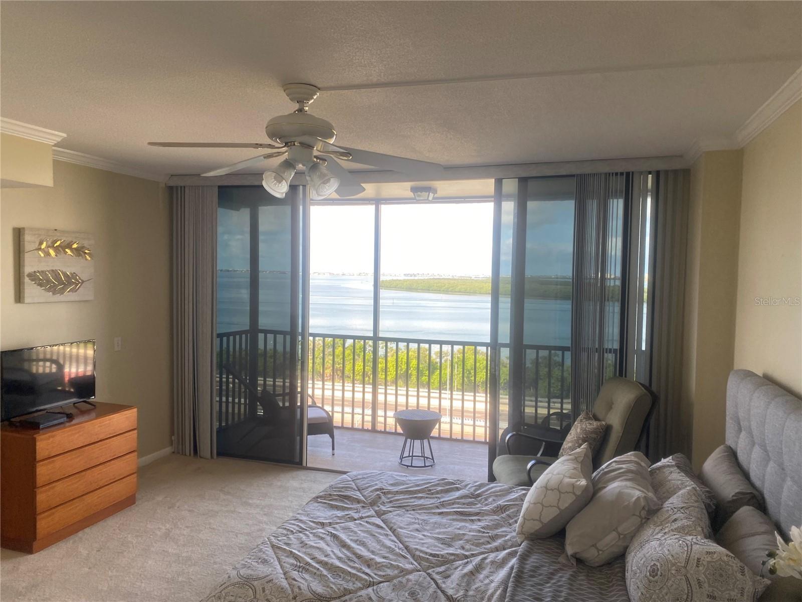 Image 33 of 89 For 7100 Sunshine Skyway Lane S 906