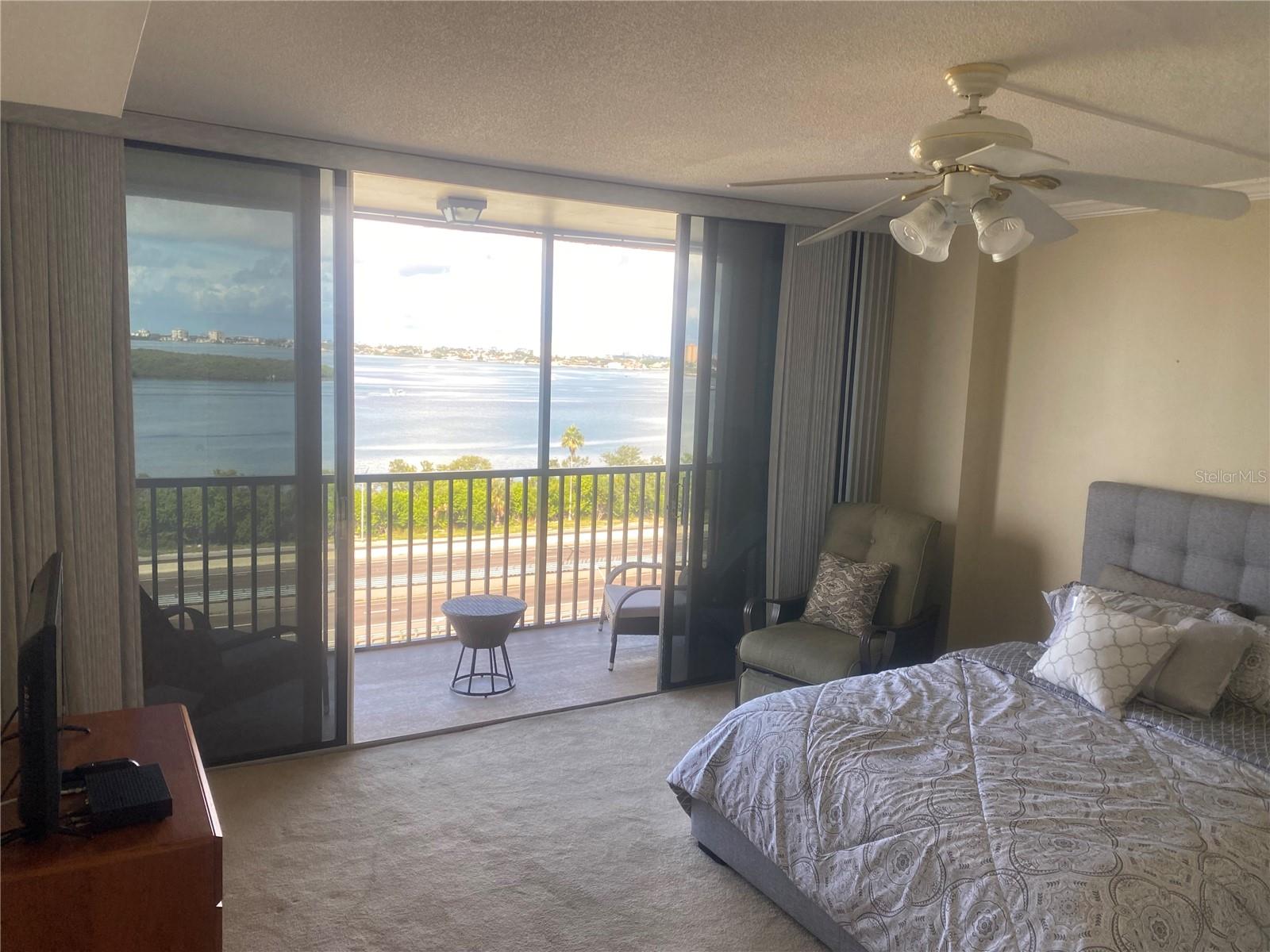 Image 34 of 89 For 7100 Sunshine Skyway Lane S 906