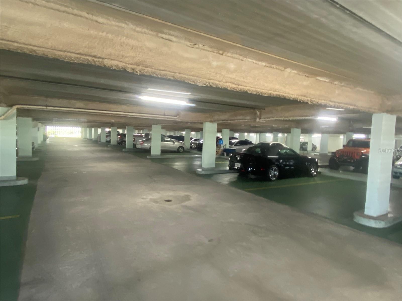 Image 45 of 89 For 7100 Sunshine Skyway Lane S 906