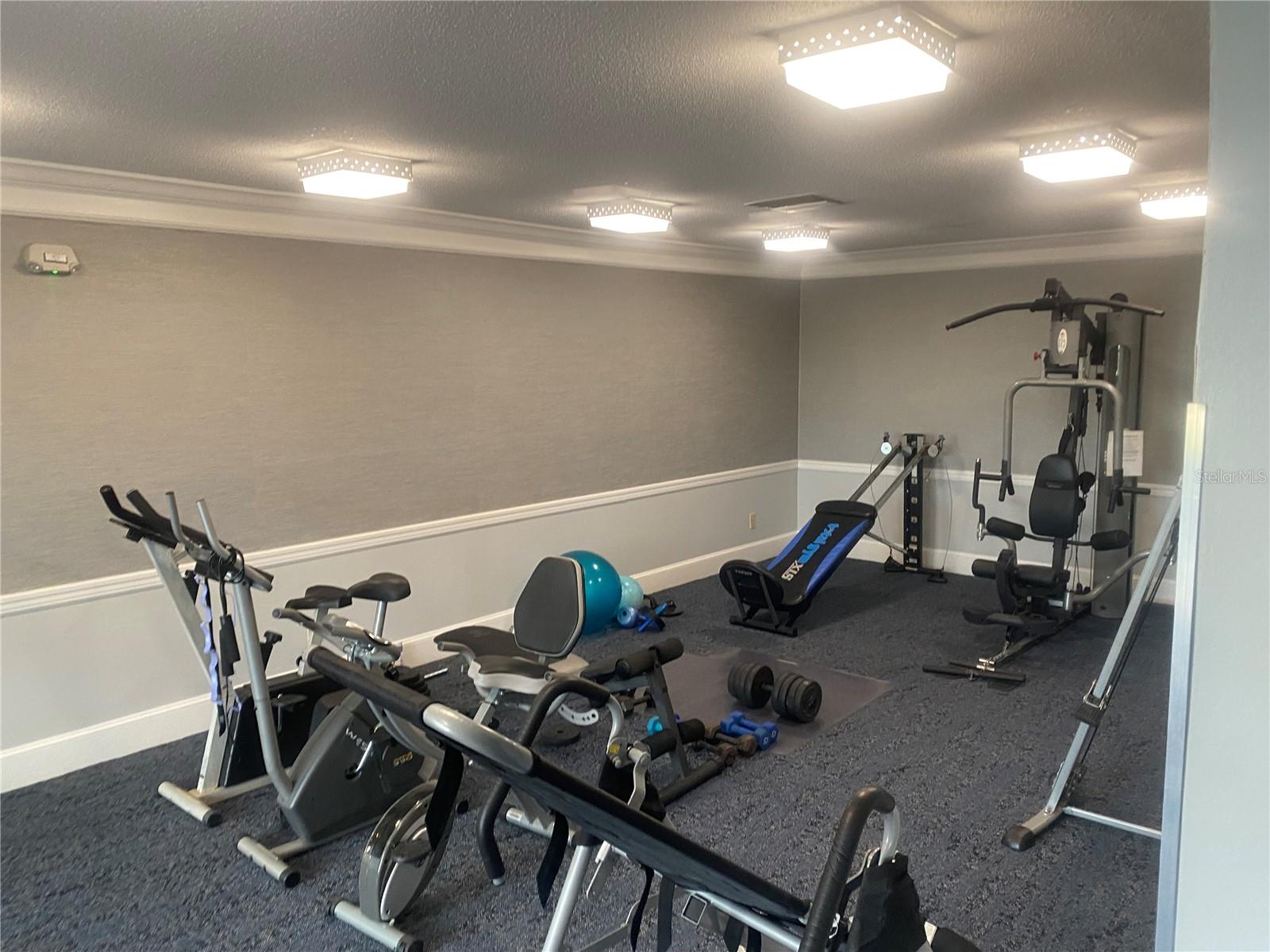 Image 47 of 89 For 7100 Sunshine Skyway Lane S 906