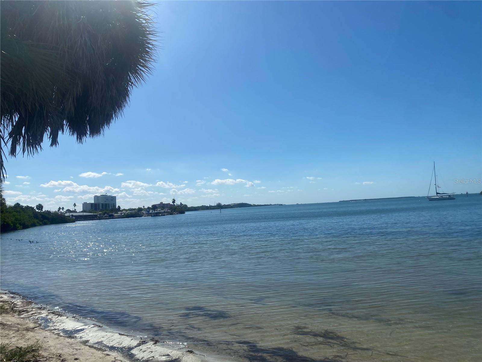 Image 66 of 89 For 7100 Sunshine Skyway Lane S 906