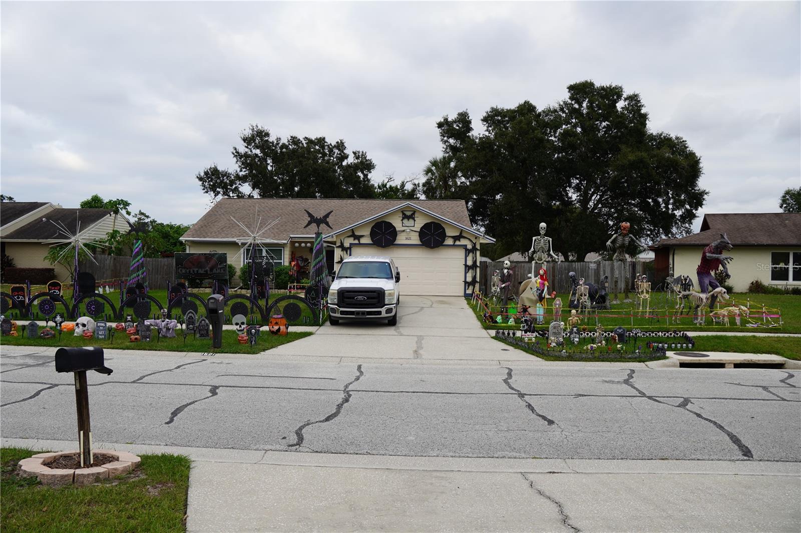 Listing photo id 1 for 1621 Southwind Drive