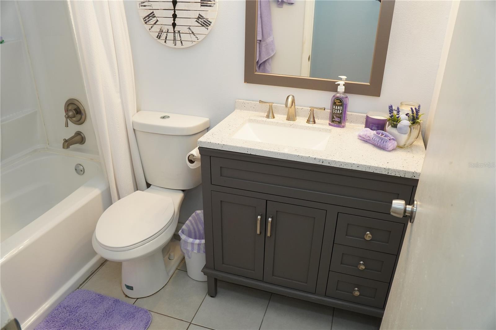 Listing photo id 42 for 1621 Southwind Drive