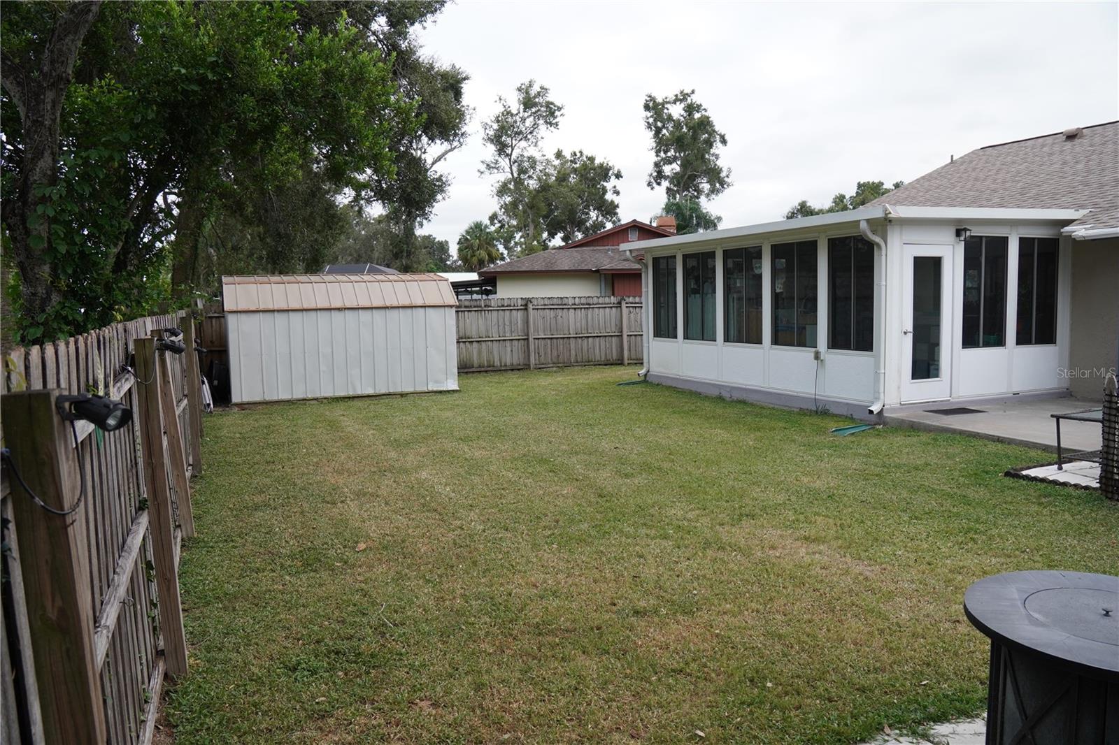 Listing photo id 3 for 1621 Southwind Drive