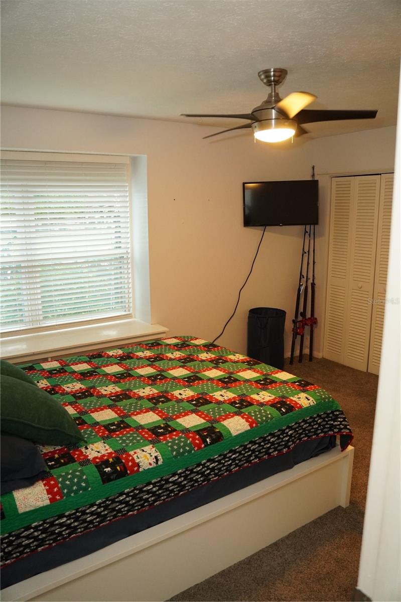 Listing photo id 48 for 1621 Southwind Drive