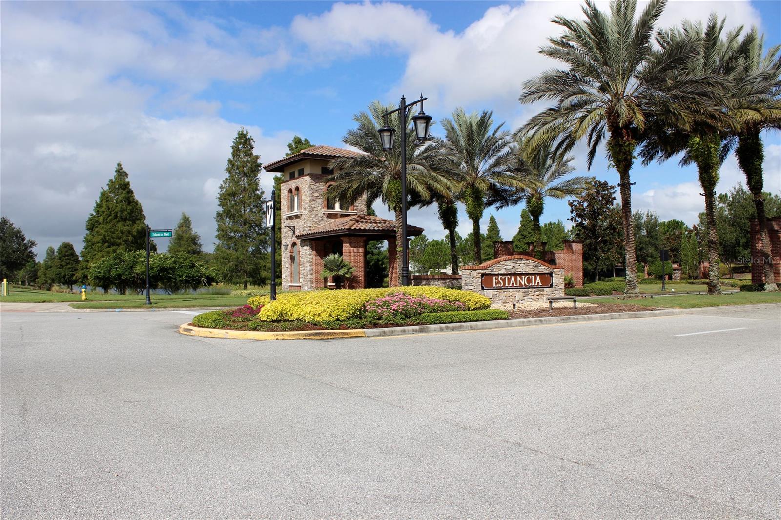 Image 5 of 29 For 4596 Almada Lane