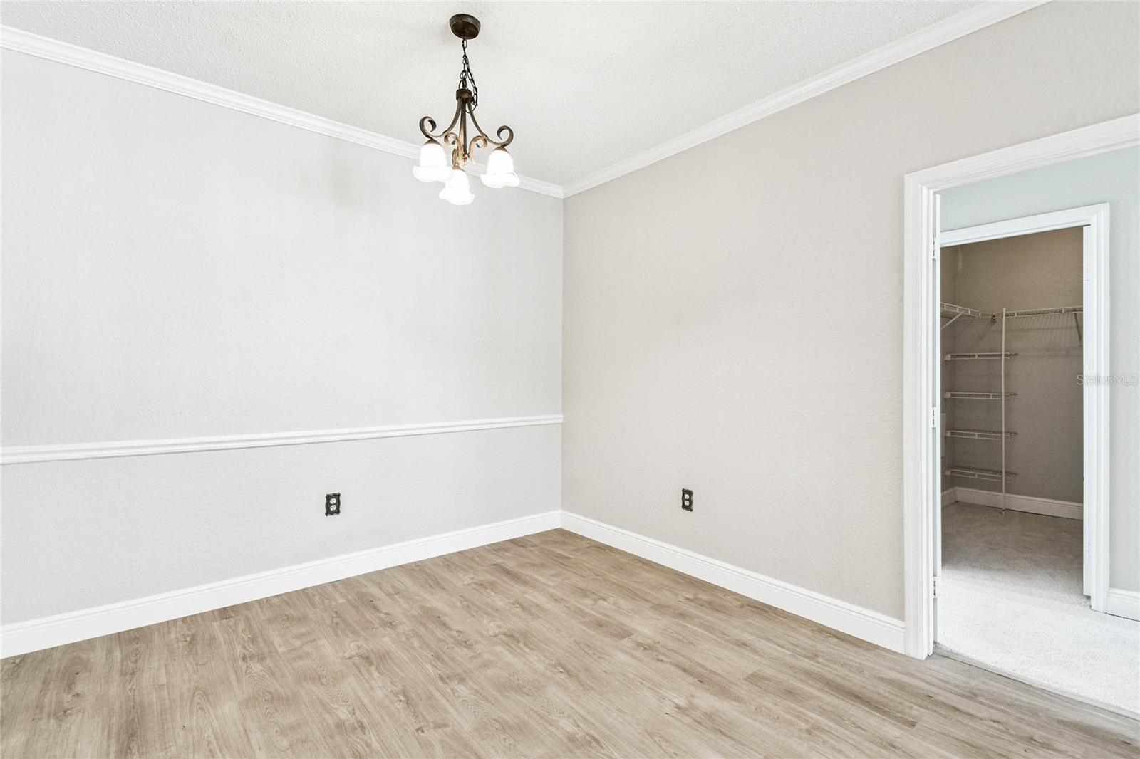Image 18 of 60 For 18001 Richmond Place Drive 1223