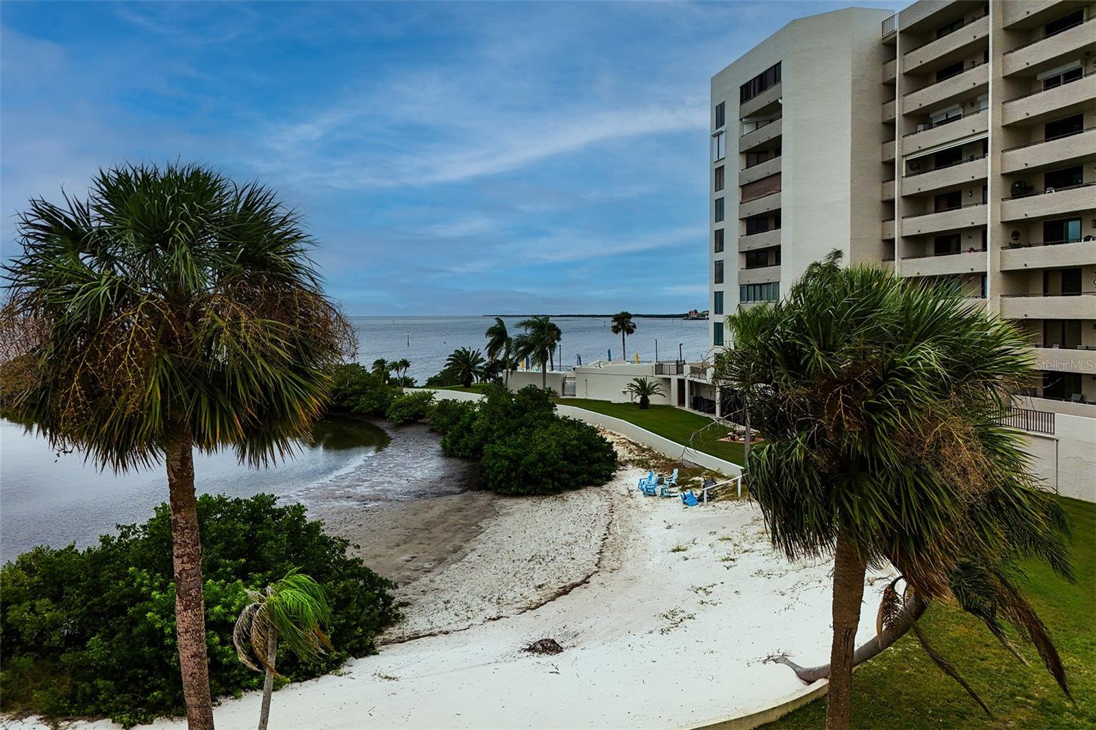 Image 18 of 28 For 6009 Sea Ranch Drive 114