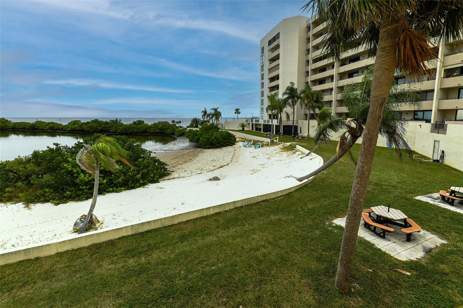 Image 20 of 28 For 6009 Sea Ranch Drive 114