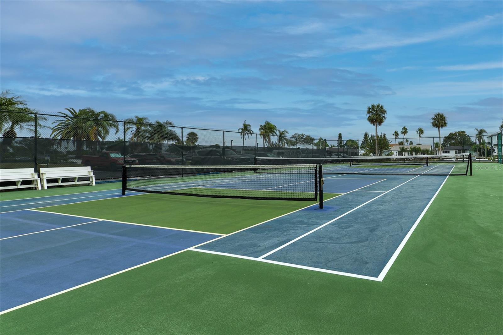 Image 25 of 28 For 6009 Sea Ranch Drive 114