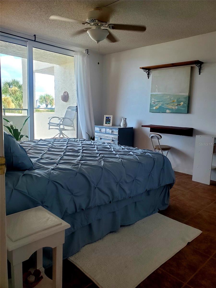 Image 9 of 28 For 6009 Sea Ranch Drive 114