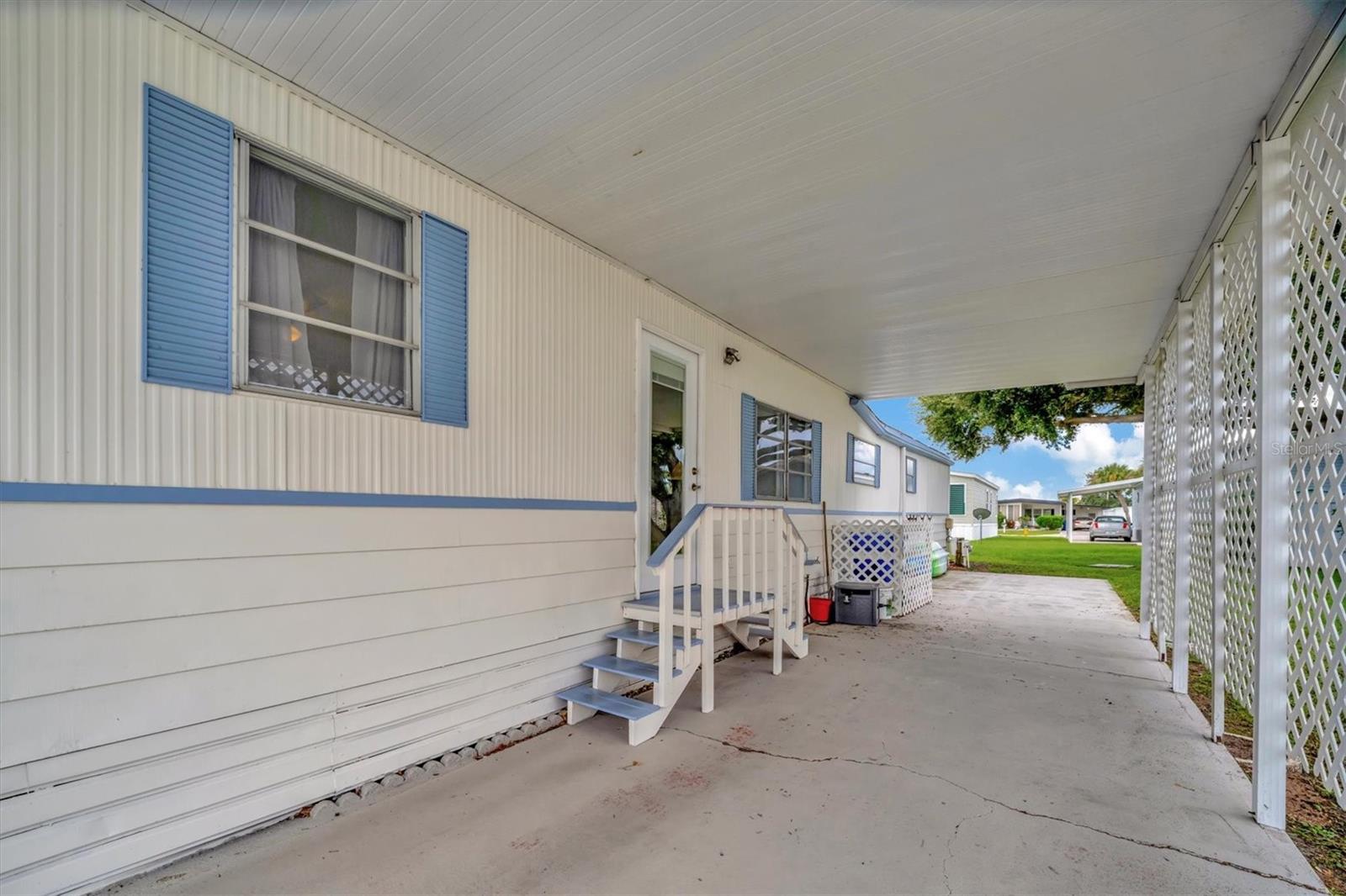 Image 35 of 37 For 122 Saint Annes Circle