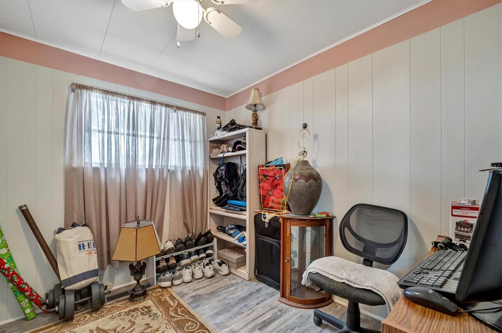 Image 4 of 37 For 122 Saint Annes Circle