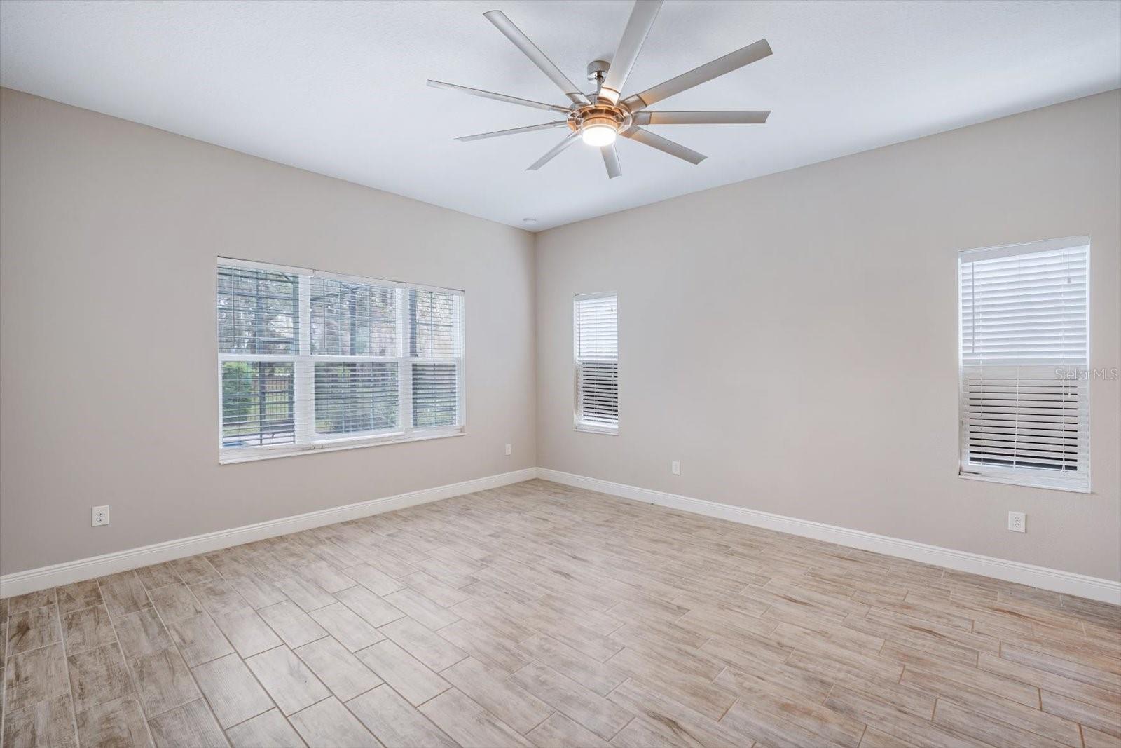Image 16 of 39 For 6308 Knob Tree Drive